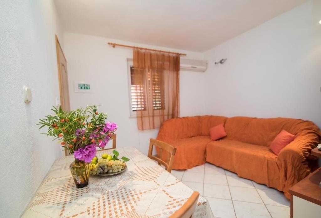 Apartments Longo San Pietro di Brazza Esterno foto